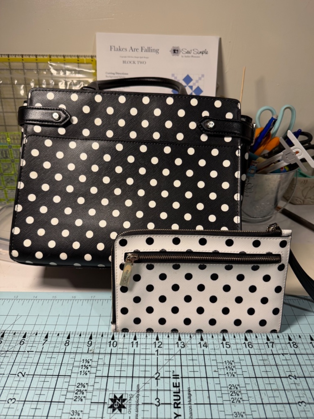Kate Spade Staci Dot Dot Dot Satchel & Matching Wristlet – Black & White Polka - Picture 4 of 4